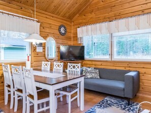 Interior - Pyhä-vuonelo by Interhome (Pelkosenniemi)