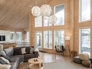 TV, fireplace, streaming services - Leinola by Interhome (Sotkamo)