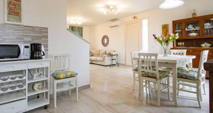 del Sole by Interhome