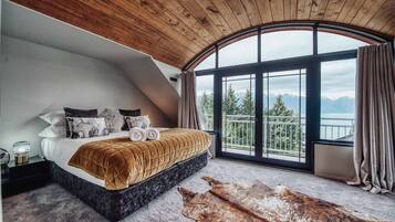 4 bedrooms, WiFi, bed sheets