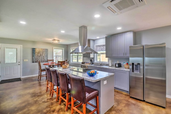 Cotter Vacation Rental | 3BR | 2BA | Step-Free Access | 1,700 Sq Ft