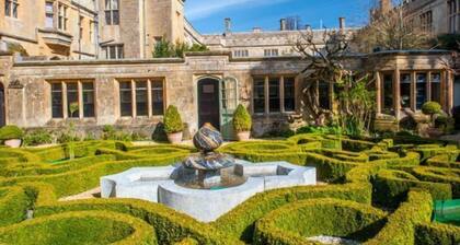 2 bedroom Cotswold Holiday Home - Abbots Cottage