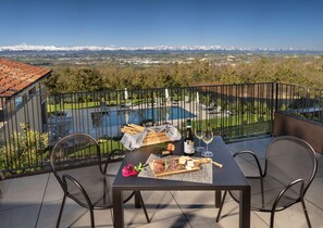 羽绒被、迷你吧、客房内保险箱、特色装修