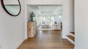 Interior - Bay Breeze by Gold Star Vacation Rentals (Orange Beach)