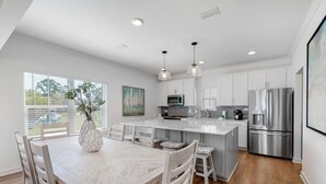 House, 3 Bedrooms | In-room dining - Bay Breeze by Gold Star Vacation Rentals (Orange Beach)