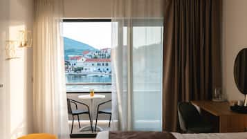 Phòng (Superior Twin Room with Balcony and S) | Quang cảnh từ phòng