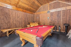 Cabaña, 3 habitaciones | Interior