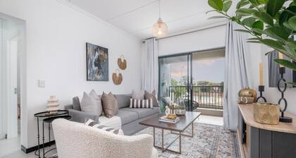 New, Luxe & Convenient Cozy Condo w/ Power Backup | WFH Wi-Fi