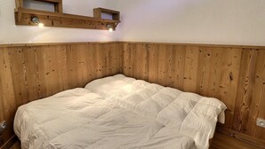 1 chambre, literie fournie