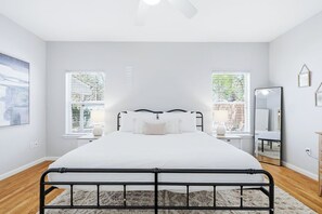 3 bedrooms, free WiFi, bed sheets