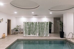 Comfort Room | In-room safe, soundproofing, free WiFi