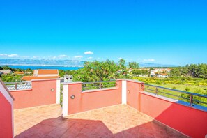 Comfort Apartment A1 | Terrace/patio - Apartments Kopi (Vir)