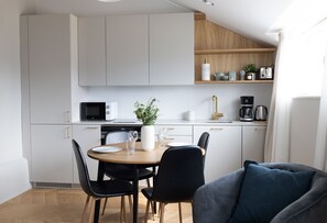 Exclusive-studio | Silitysrauta/-lauta, vauvansängyt, ilmainen Wi-Fi, vuodevaatteet