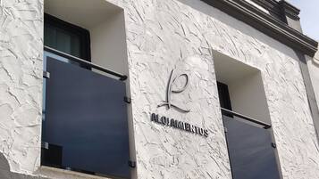 Façade de lâhĂ©bergement