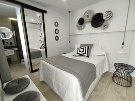 Cubrecamas, wifi gratis y ropa de cama 