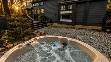 Utendørs boblebad