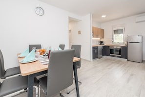 Comfort Apartment (A1) | Salle à manger