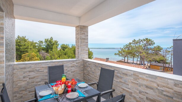 Classic Apartment (A2) | Terrace/patio - Apartments Bircic (Vir)