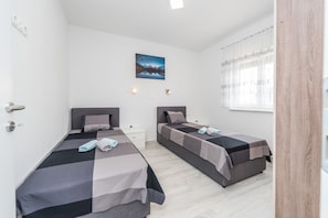 Comfort Apartment (A1) | 2 dormitorios, tabla de planchar con plancha, cuna de viaje
