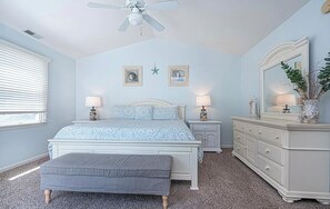 4 bedrooms, WiFi, bed sheets