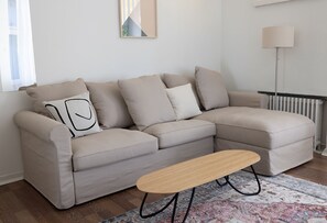 Classic Apartment | Living area | 36-inch TV with cable channels - 2ndhomes Charming 2BR Home w Balcony (Helsinki)