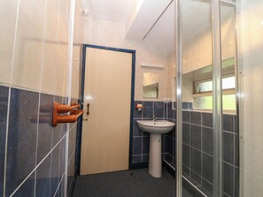 Shower - First Floor Apartment (Porthmadog)