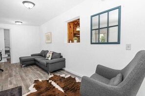 Cabin, 2 Bedrooms | Interior - Bear's Booth (Big Bear City)