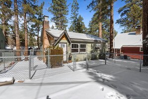 Cabin, 2 Bedrooms | Exterior