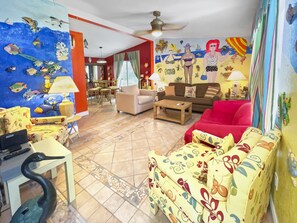 2 bedrooms, desk, iron/ironing board, free WiFi