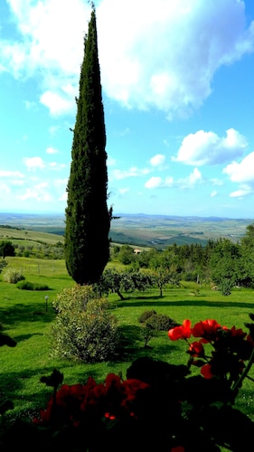 Casa Claudia in Val d'Orcia  alle pendici dell'Amiata a due passi dalle Terme