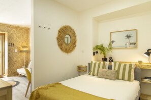 Bügeleisen/Bügelbrett, kostenloses WLAN, Bettwäsche