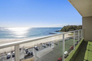 Property grounds - Oceanic 29: 2  BR, 1  BA Apartment in Forster, Sleeps 4 (Forster)