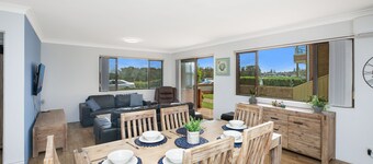 Riverview 1 - Modern. Coastal. Location