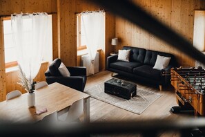 Spielezimmer