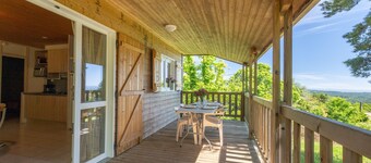 Le chalet du mas lachamp with Terrace, Garden and Air Conditioning
