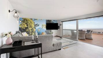 Televisie en een kantoor