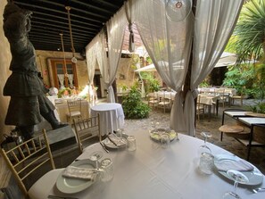 Restaurante al aire libre