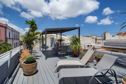 "Casa Montesdeoca - Tamarindo" with Balcony & Wi-Fi