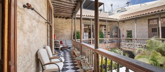 "Casa Montesdeoca - Tamarindo" with Balcony & Wi-Fi