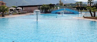 Appartement "Loano2 - Bilo Terra - Villaggio" ; jardin privé, piscines partagées et Wi-Fi