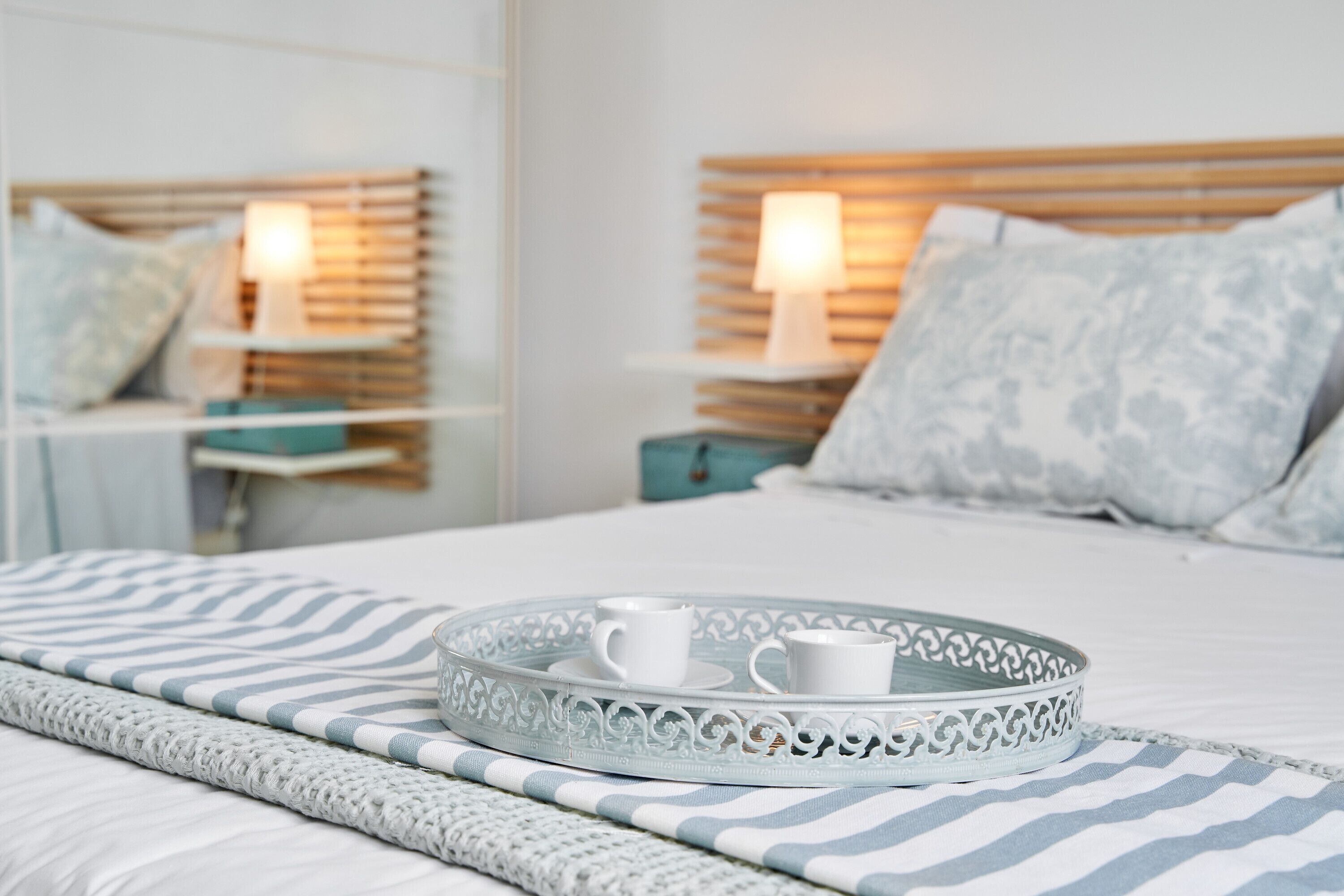 5 slaapkamers, een strijkplank/strijkijzer, gratis wifi, beddengoed