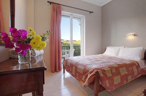 1 bedroom, free WiFi, bed sheets - Studio "Dolphin Studio 3" with Private Balcony, Shared Garden & Wi-Fi (Zakynthos)