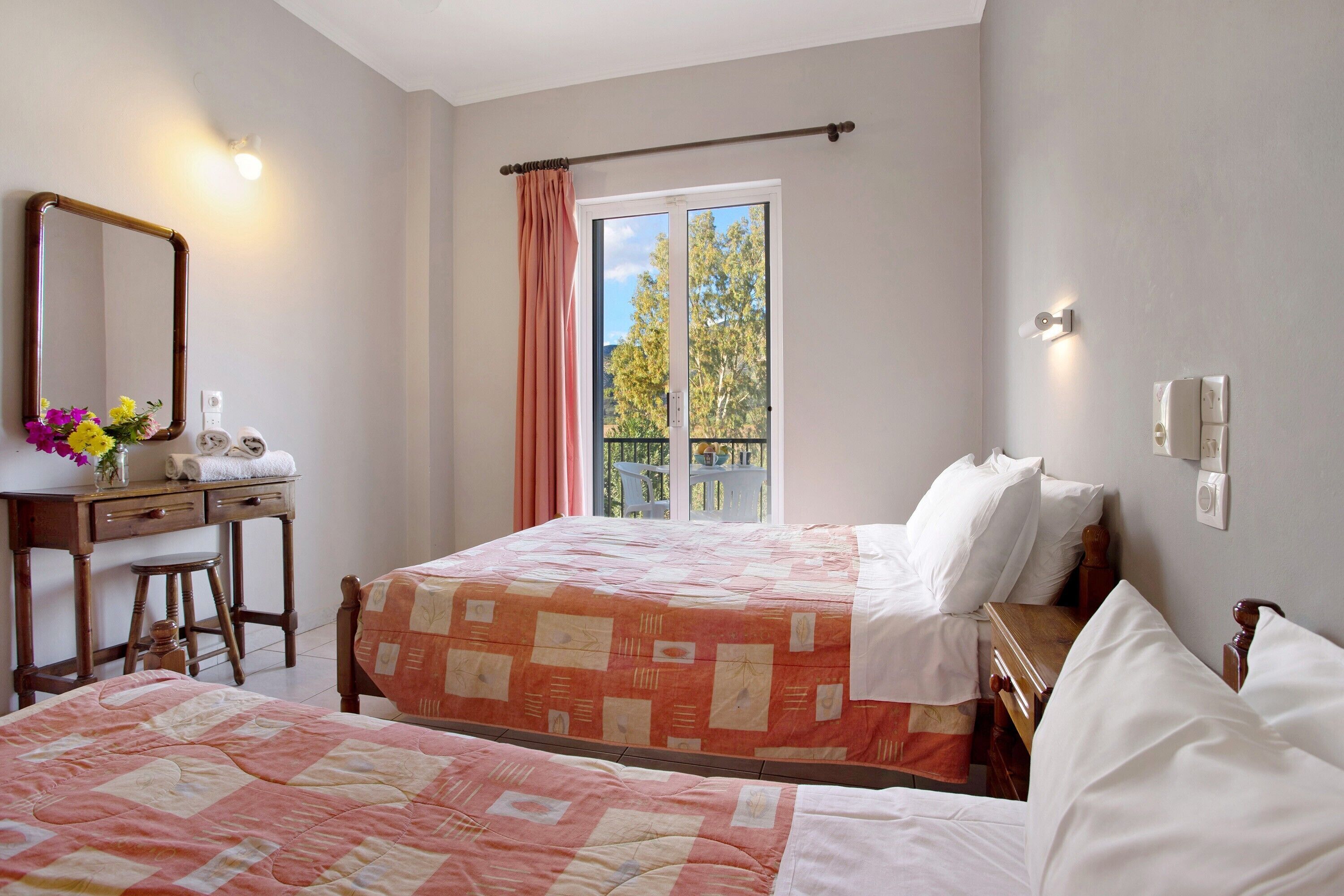 1 bedroom, free WiFi, bed sheets