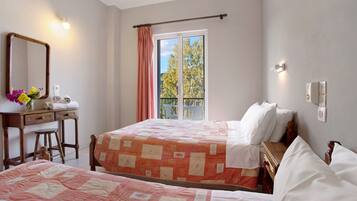 1 bedroom, free WiFi, bed sheets