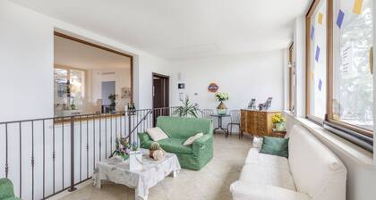 Appartement de vacances "La Siesta" avec jardin, balcon et Wi-Fi partagés.
