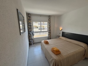 3 Schlafzimmer, kostenloses WLAN, Bettwäsche