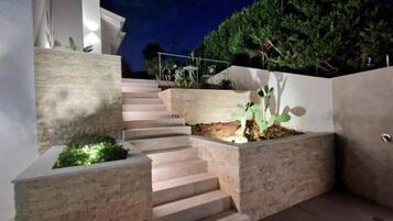 Enceinte de lâhĂ©bergement