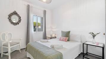 2 Schlafzimmer, Bügeleisen/Bügelbrett, kostenloses WLAN, Bettwäsche