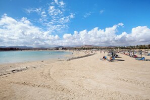 Vlak bij het strand