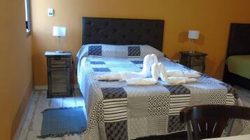 غرفة ديلوكس مزدوجة | 1 غرفة نوم وواي فاي مجانًا وملاءات أسرّة